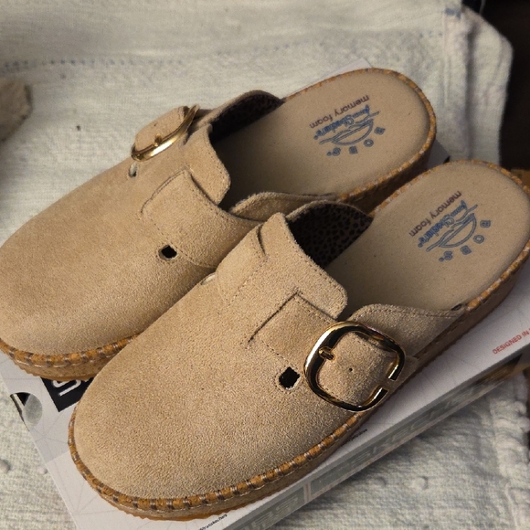 BOBS from Skechers Shoes - Skechers BOBS Rosey Rise-On Parade Women's Slip On